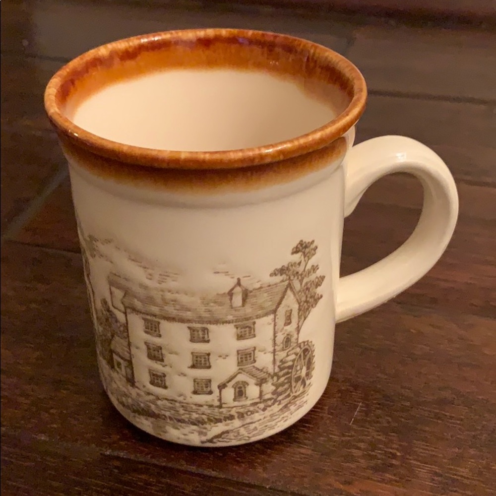 Biltons Made in England Water Mill Mug EUC!